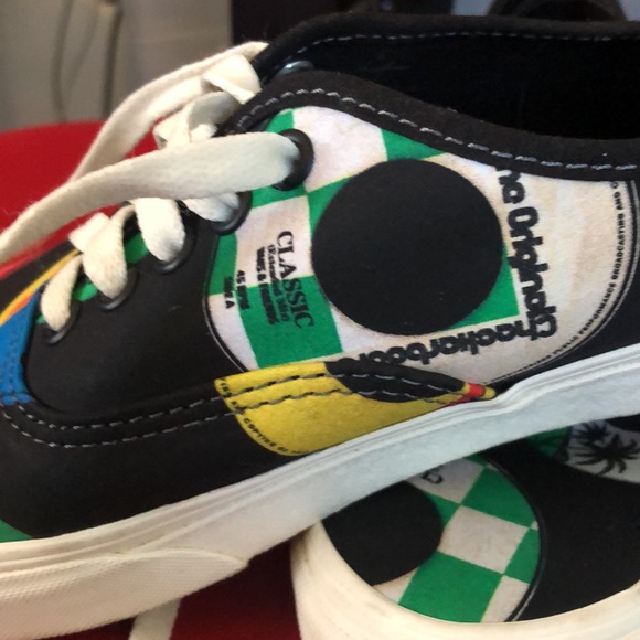 Unique classic Vans sneakers brand new no tags - Picture 4 of 9